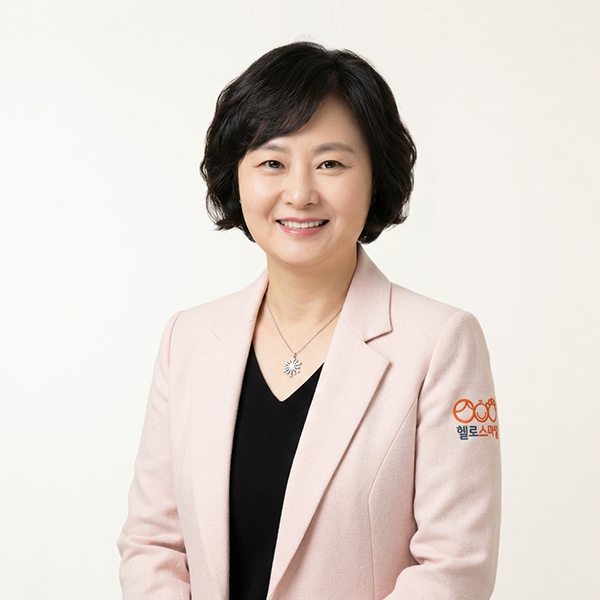 강민아
